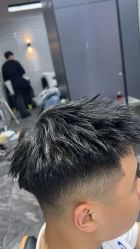 -藤野造型•烫染专业店