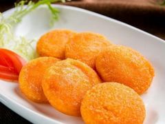 三层南瓜饼-北京外国语大学东院食堂