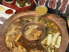 -滇釜火锅·能喝汤的火锅(车公庄店)