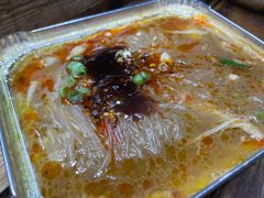 -花儿姐与战哥的美食档