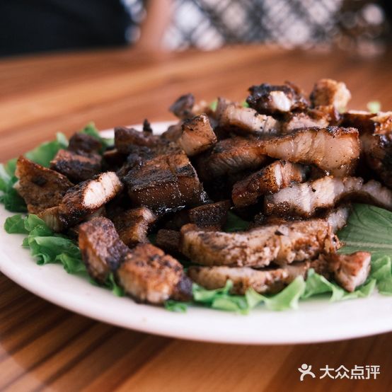 芒杏七星傣寨李家烧烤