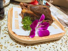 -小董哥烤串·爆汁大油边(故宫店)