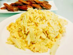 -梅飞酒家(名辉豪庭店)