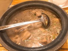 -霄汉牛三鲜湖北砂锅菜(万松园2店)