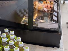 -奈雪的茶(优特汇店)
