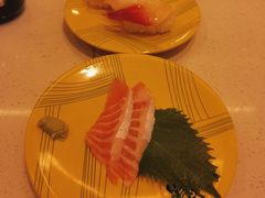 鲜贝寿司三贯拼盘-京樽回転寿司(奥林匹克店)