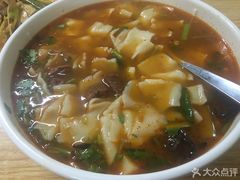 -明记汤揪片子炒面(红山市场特色美食街店)