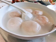 菜肉汤圆-和满堂·经典本帮菜(川沙古镇店)