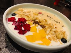 米釀鲜果酸奶-丝路金桃·新疆菜(徐汇店)