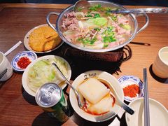 -肖四女乐山跷脚牛肉(世博源店)