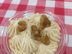-红宝石·鲜奶小方·海派西点房(南丹店)
