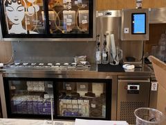 -霸王茶姬(南强街店)