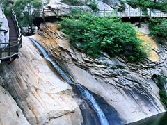-黑龙潭风景区