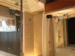海都大酒店-青岛海都大酒店(黄岛金沙滩井冈山路地铁站店)