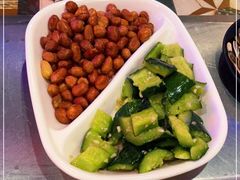 -沪上名羊天下碳烤羊腿•东北烧烤•小龙虾(浦东直营总店)