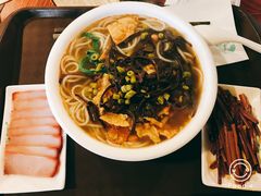 -水平有限螺蛳粉(宏达大厦店)