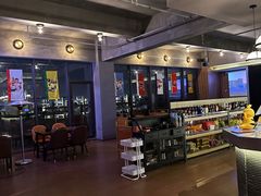 -顽啤熊·酒客酒馆(苏城夜景必选店)