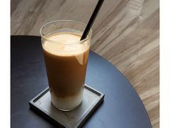 拿铁-UNI UNI(环亚凯瑟琳店)