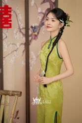 点击看大图 -艾拉·女王婚纱礼服馆