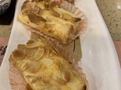西杏片炸鲜奶-点都德(北京路贰店)