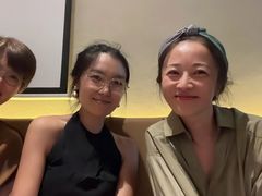 -Fridi Patisserie Cafe