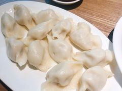 酸菜土猪肉水饺-上关雪東北菜(中房金谊店)