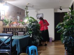 -忘忧草融合私房菜(红鼎国际店)