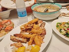 -鑫悦楼煎蟹·16年海鲜大排档