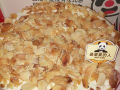 海盐流心蛋糕-熊猫不走生日蛋糕(东城店)