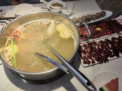 -潮牛壹号鲜牛肉火锅(世界城广场店)