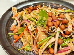 -龙悦湾酒家·八阵鱼生·渔人码头店
