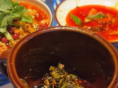 -川流不息·地道川菜·小龙虾(新松江路店)