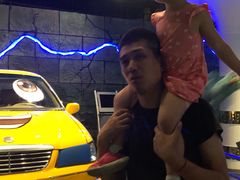 -汽车博物馆主题餐厅