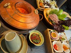 -菌自由丨野生菌火锅特色庭院餐厅(丽江古城店)