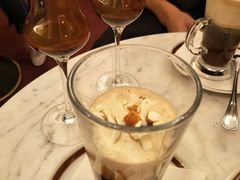 -Cafe Sacher(WIEN)