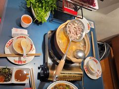 -邹开喜·小海鲜醉鸡煲·潮汕鲜切牛肉店(襄阳北路店)