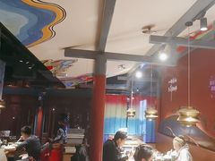 -老牌坊云南鱼豆花火锅(哈西万达店)