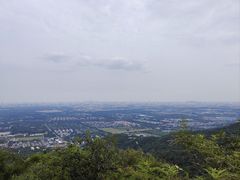 -鬼笑石后山停车场