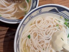 -鑫花溪牛肉米粉(景德路店)