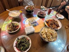 -芦茨金富饭庄·25年老字号·专做稻草鸡