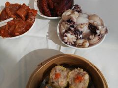 蹄筋、凤爪、小墨鱼、烧麦皇-金豐酒家