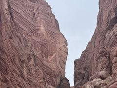 -天山神秘大峡谷