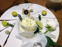 -Mark&Mars Restaurant