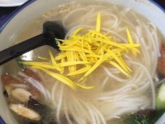 -桥香园云南过桥米线(金马碧鸡店)