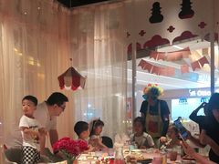 -莫莉哇咔亲子餐厅(乐堤港店)