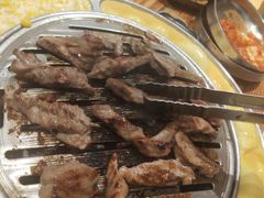 -青瓦炭韩潮烤肉(花园道店)