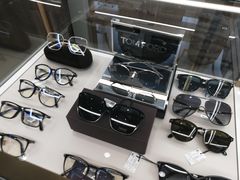 -无界眼镜MaxLess(南翔印象城店)