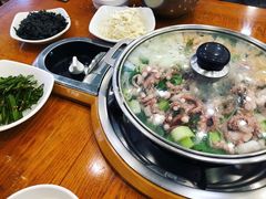 -蚂蚁家辣炒章鱼(海云台店)