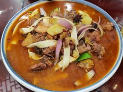 -撒拉人家.酸菜牦牛肉火锅