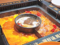 -老牌坊云南鱼豆花火锅(嵩山店)